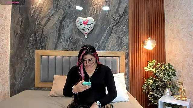 BellaPeers  online show from 02/16/25, 11:59