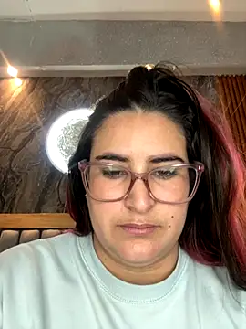 BellaPeers  online show from 10/28/25, 11:31