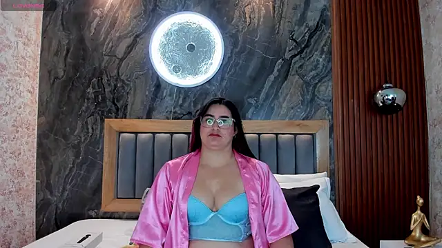 BellaPeers  online show from 10/08/25, 12:07