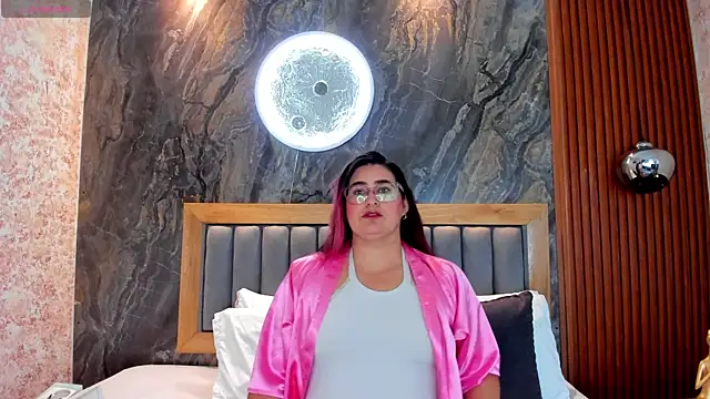 BellaPeers  online show from 10/09/25, 11:44
