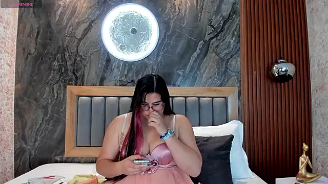 BellaPeers  online show from 10/07/25, 11:44