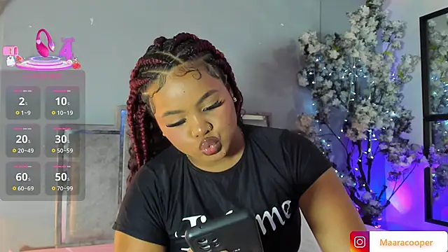 Maaracooper online show from 11/29/25, 12:22