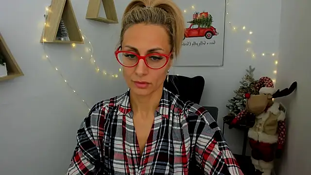 MuseOfStage online show from 12/15/25, 10:43