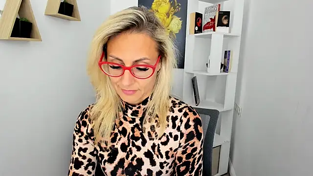 MuseOfStage online show from 09/10/25, 11:31