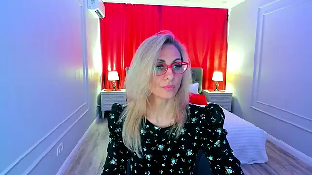 MuseOfStage online show from 04/10/26, 12:23