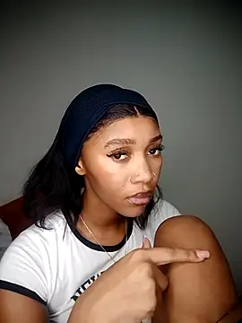 Shria107 online show from 12/03/25, 10:31