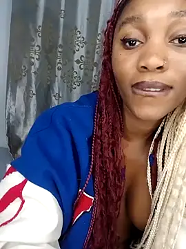 Snapshot of Shria107 chatting on 02/28/25, 01:37 Shria107 online show from 02/28/25, 01:37