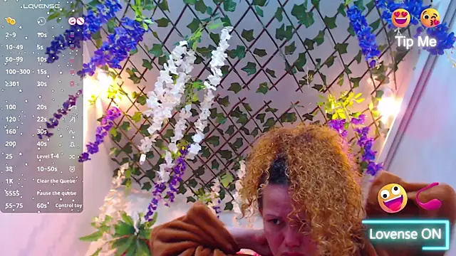 BLONDE SEXYHOT online show from 01/17/26, 10:30