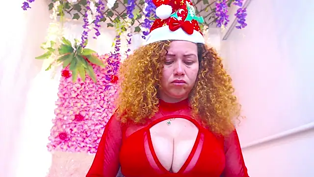 BLONDE SEXYHOT online show from 12/03/25, 12:26