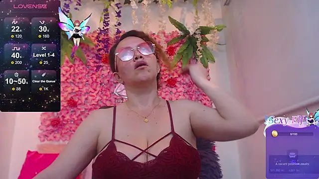 BLONDE SEXYHOT online show from 01/06/26, 08:13