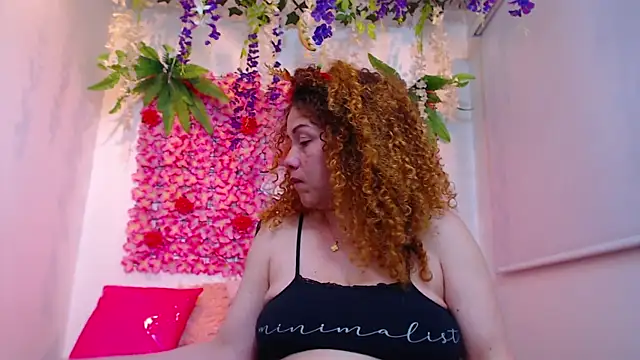 BLONDE SEXYHOT online show from 12/16/25, 09:41