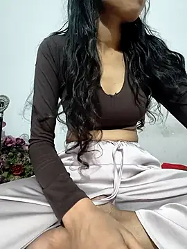 catreena online show from 10/17/25, 06:53