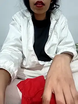 catreena online show from 12/03/25, 07:24