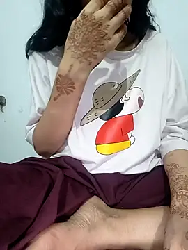 catreena online show from 10/24/25, 07:13