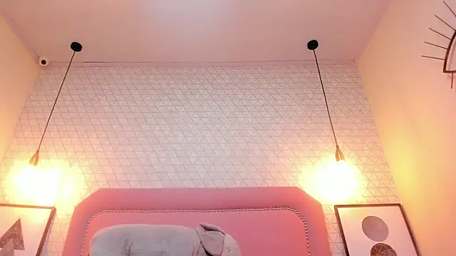 MAILYLOVE1 online show from 12/30/24, 03:34