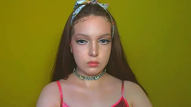 Snapshot of miss_merciless_ chatting on 07/11/26, 01:11 miss merciless online show from 07/11/26, 01:11