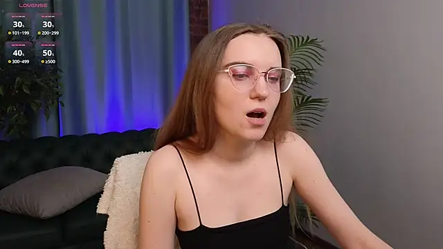 velvetvalkyries online show from 03/02/25, 03:30