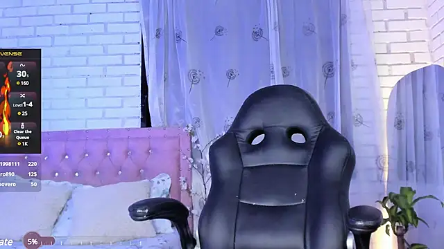 Snapshot of April_Scarlett chatting on 01/16/25, 05:32 April Scarlett online show from 01/16/25, 05:32