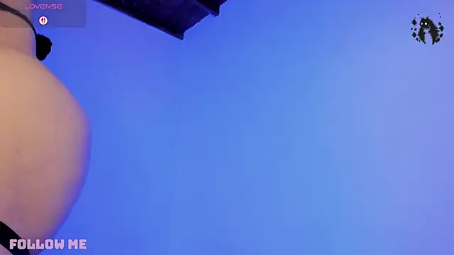 Iamvictoria06 online show from 04/24/26, 10:34