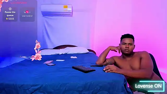 sasha fox00 online show from 10/29/25, 05:06