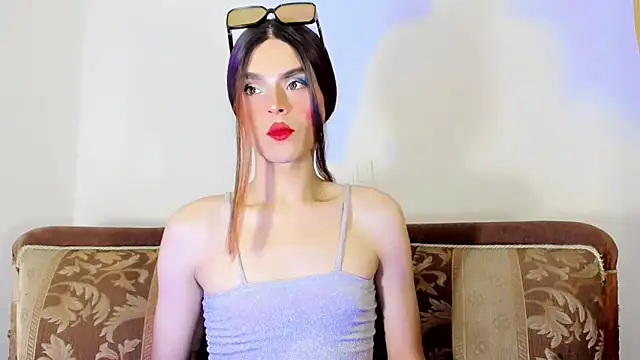 TatiGil online show from 10/04/25, 04:03