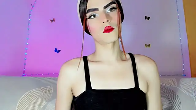 Snapshot of TatiGil chatting on 06/19/26, 08:25 TatiGil online show from 06/19/26, 08:25