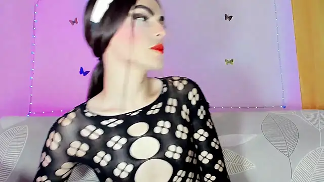 Snapshot of TatiGil chatting on 06/30/26, 04:29 TatiGil online show from 06/30/26, 04:29