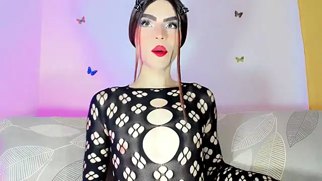 TatiGil online show from 04/05/26, 01:18