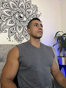 aaroncolombia online show from 11/15/25, 10:52