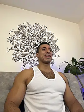 aaroncolombia online show from 11/01/25, 11:37