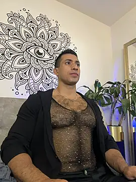 aaroncolombia online show from 10/31/25, 11:07