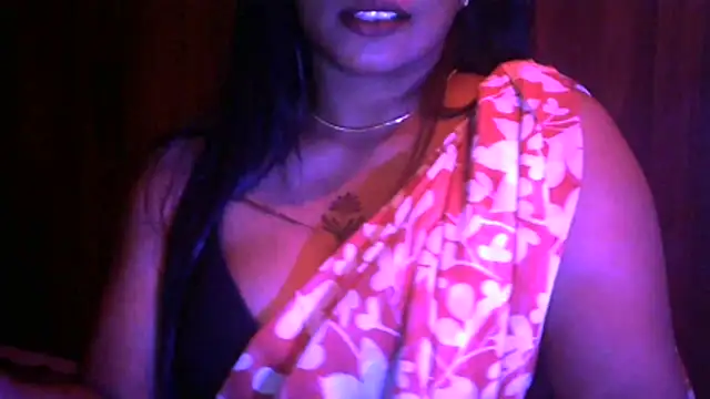 Snapshot of telugu99ramya chatting on 07/09/26, 05:01 telugu99ramya online show from 07/09/26, 05:01