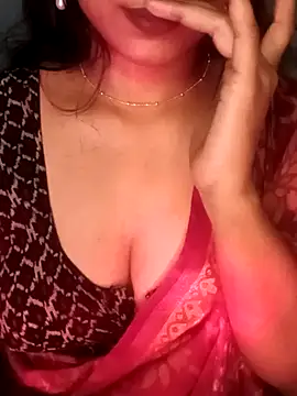 Snapshot of telugu99ramya chatting on 02/13/25, 05:48 telugu99ramya online show from 02/13/25, 05:48