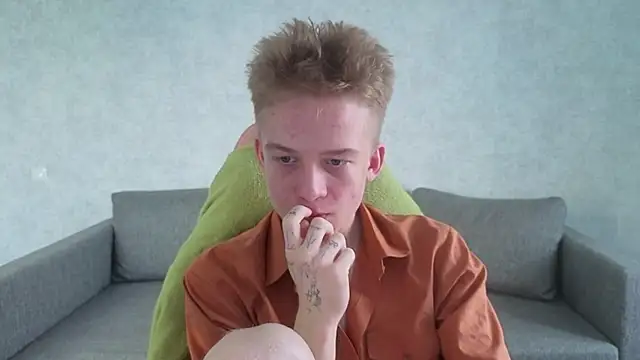 Snapshot of sweetserenity5 chatting on 11/30/25, 08:59 sweetserenity5 online show from 11/30/25, 08:59