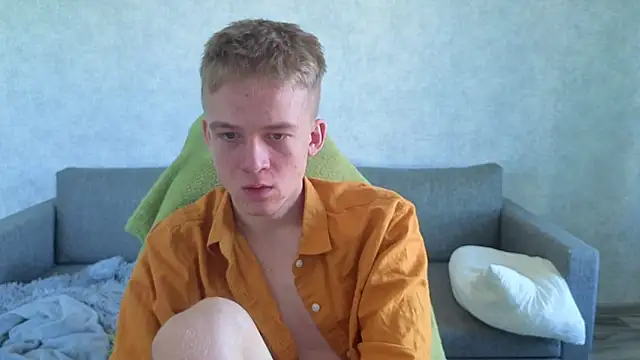 Snapshot of sweetserenity5 chatting on 11/16/25, 06:07 sweetserenity5 online show from 11/16/25, 06:07