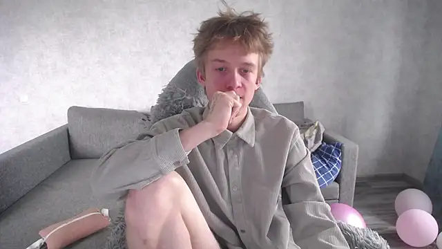 sweetserenity5 online show from 04/15/26, 09:48