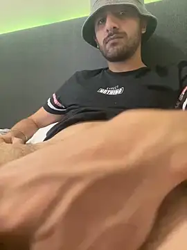 hard macoor12 online show from 12/19/24, 10:42