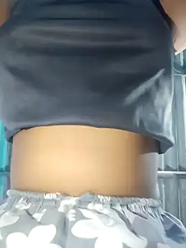 hotbaby 5 online show from 12/17/25, 03:06