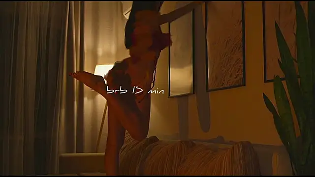 wowmolly online show from 10/27/25, 09:54