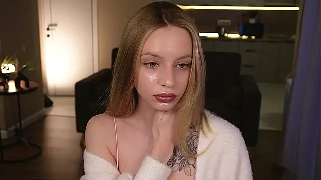 wowmolly online show from 03/27/26, 08:26