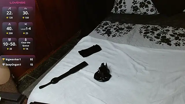 Snapshot of Persefonefire chatting on 02/02/26, 09:52 Persefonefire online show from 02/02/26, 09:52