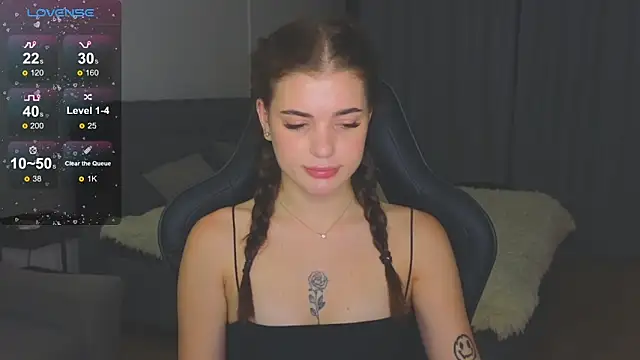 adrianawow1 online show from 11/09/25, 02:48