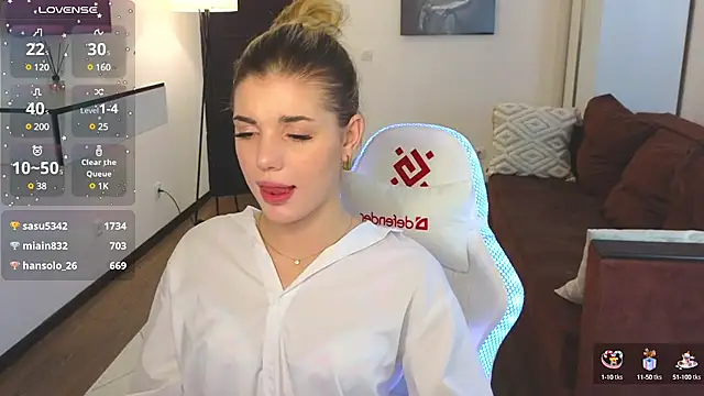 Snapshot of adrianawow1 chatting on 03/19/25, 12:26 adrianawow1 online show from 03/19/25, 12:26