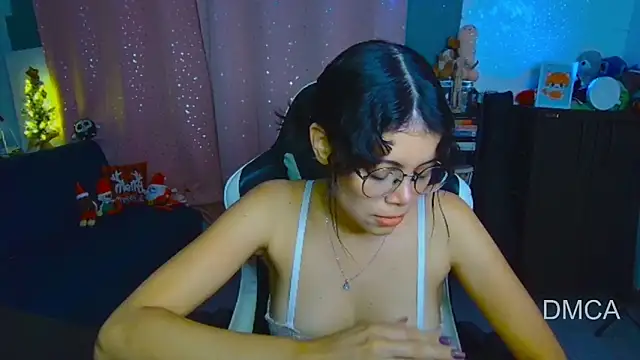 Drea Foox online show from 12/17/25, 03:11