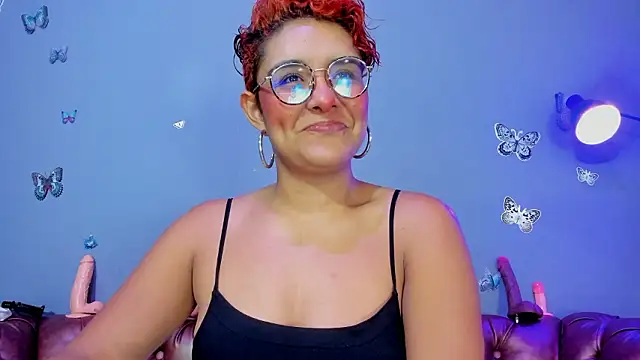 Kaira mosse online show from 03/10/26, 12:09