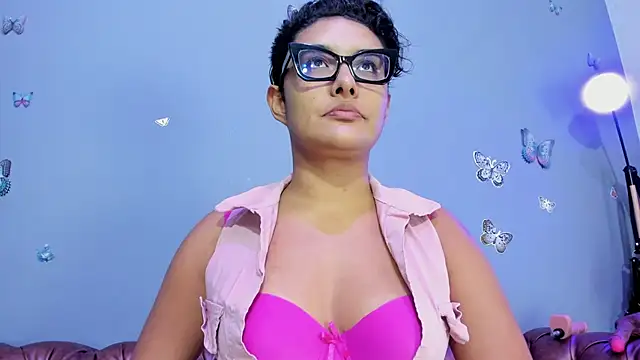 Snapshot of Kaira_mosse chatting on 11/05/25, 12:08 Kaira mosse online show from 11/05/25, 12:08