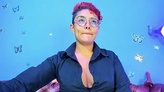 Kaira mosse online show from 03/26/26, 12:03