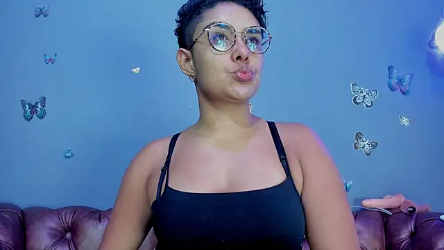 Snapshot of Kaira_mosse chatting on 11/26/25, 11:54 Kaira mosse online show from 11/26/25, 11:54