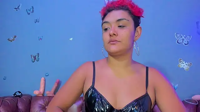 Kaira mosse online show from 04/08/26, 11:33