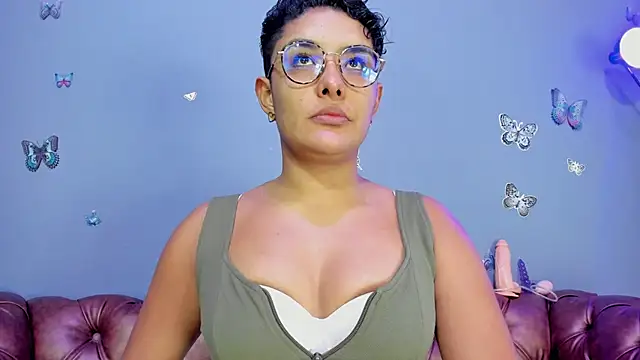 Snapshot of Kaira_mosse chatting on 11/27/25, 11:43 Kaira mosse online show from 11/27/25, 11:43